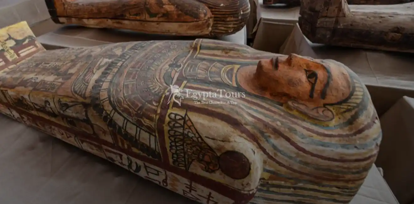 Ancient Egyptian Coffins 2 Types-of-Pharaonic-Coffins-EgyptaTours