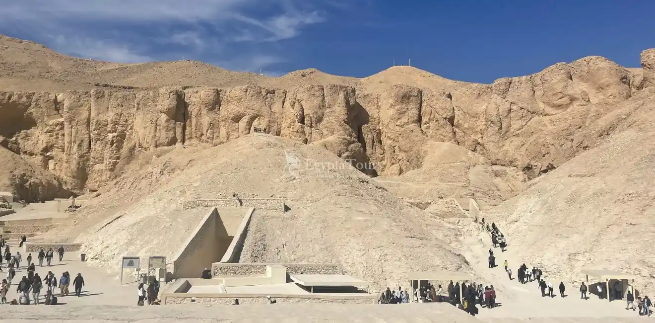The-Places-That-were-Robbed-In-Ancient-Egypt-EgyptaTours
