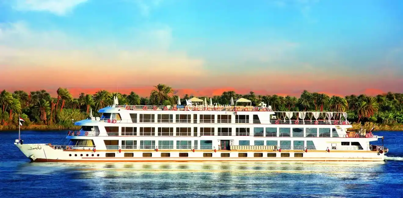 What-You-Don't-Know-about-Nile-Cruises-EgyptaTours-What-makes-Nile-cruises-in-Egypt-unique