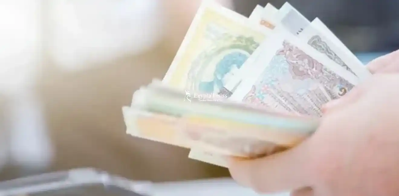Egypt travel Requirements 6 Customs -And -Currency- Regulations