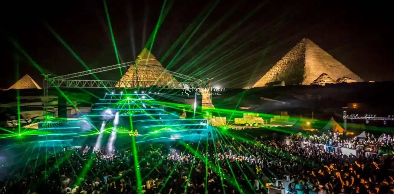 Family-Activities-In-Egypt-For-Kids-Sound-And-Light-Show-Giza