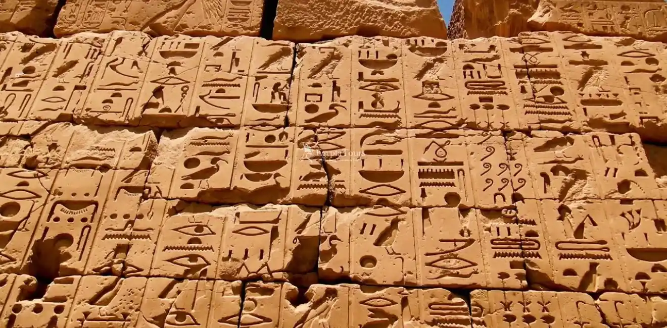 How-Did-The-Egyptians-Depict-Atum-In-Inscriptions-And-Temples