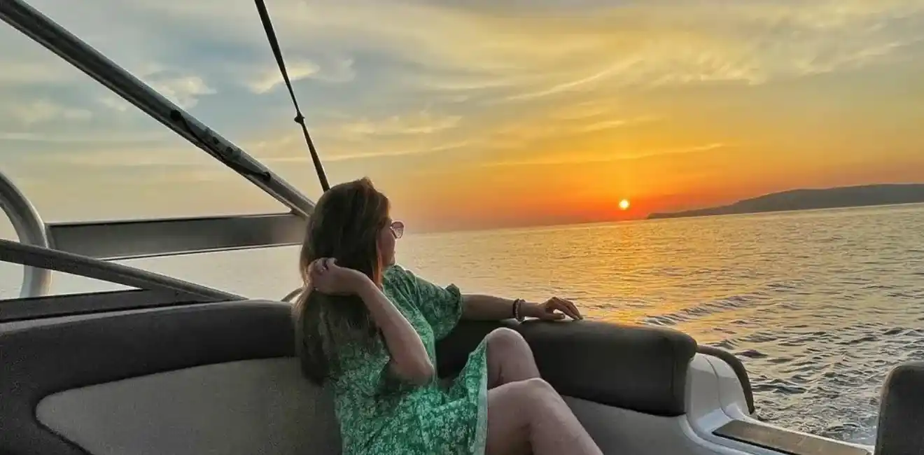 Relax -and -enjoy -the- views -during -your- Nile -cruise.