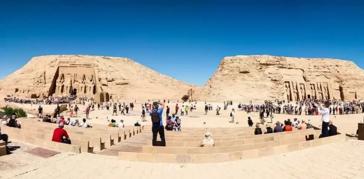 Egypt’s Most Famous Landmarks: A Complete Guide to Iconic Monuments