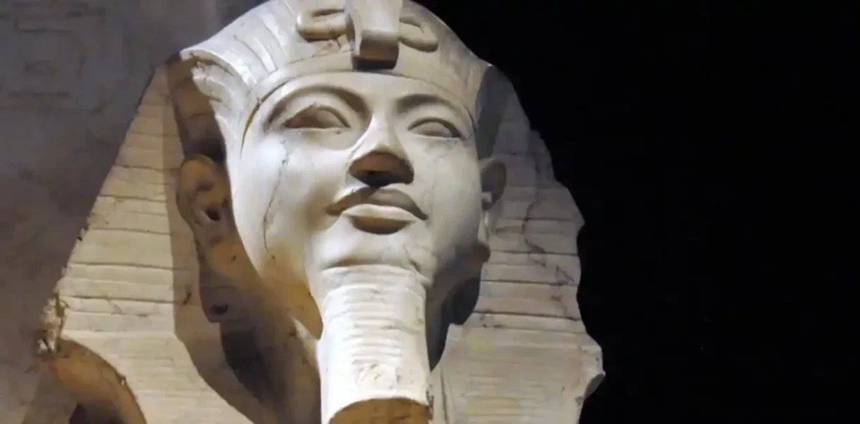 King Horemheb