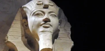 King Horemheb