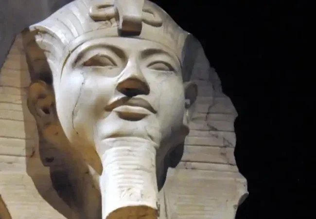 King- Horemheb-EgyptaTours