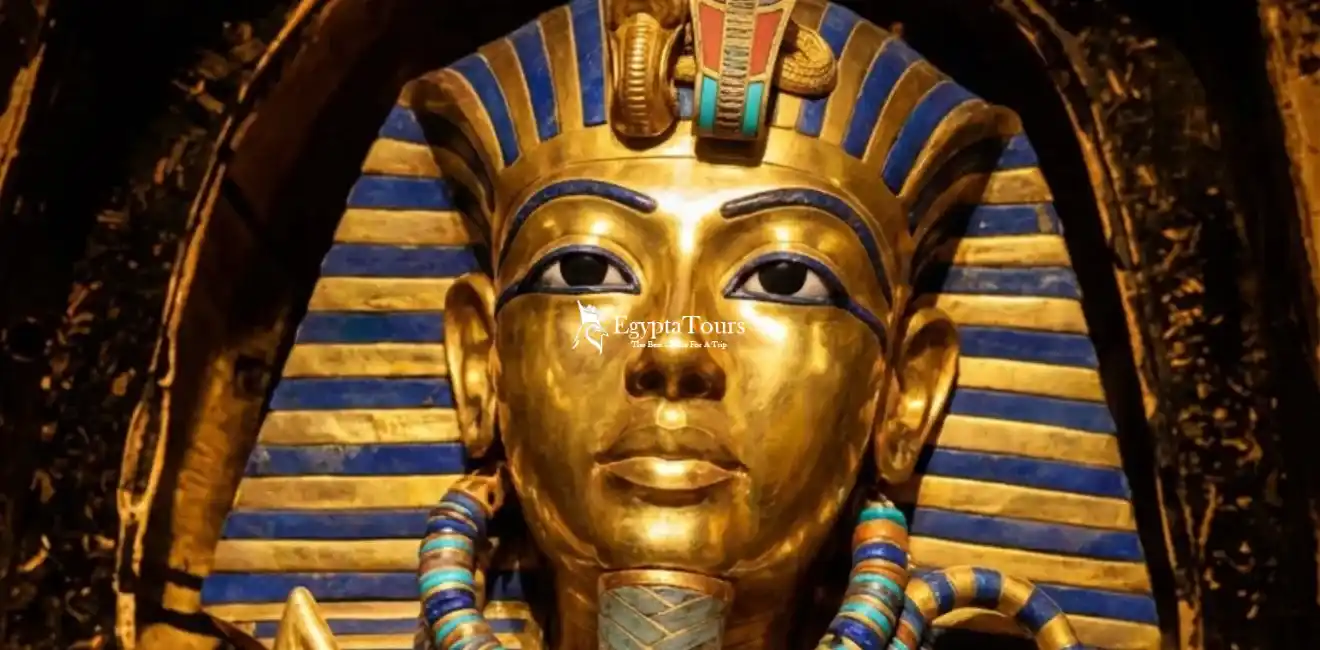 Rule- as -Pharaoh -Ay -EgyptaTours